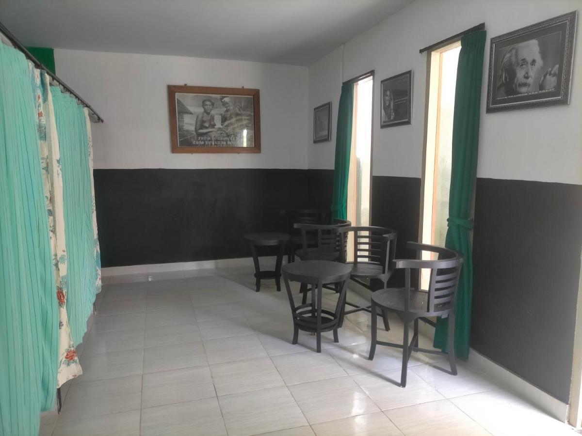 Batununggul Dragonfly Hostel And Homestay מראה חיצוני תמונה