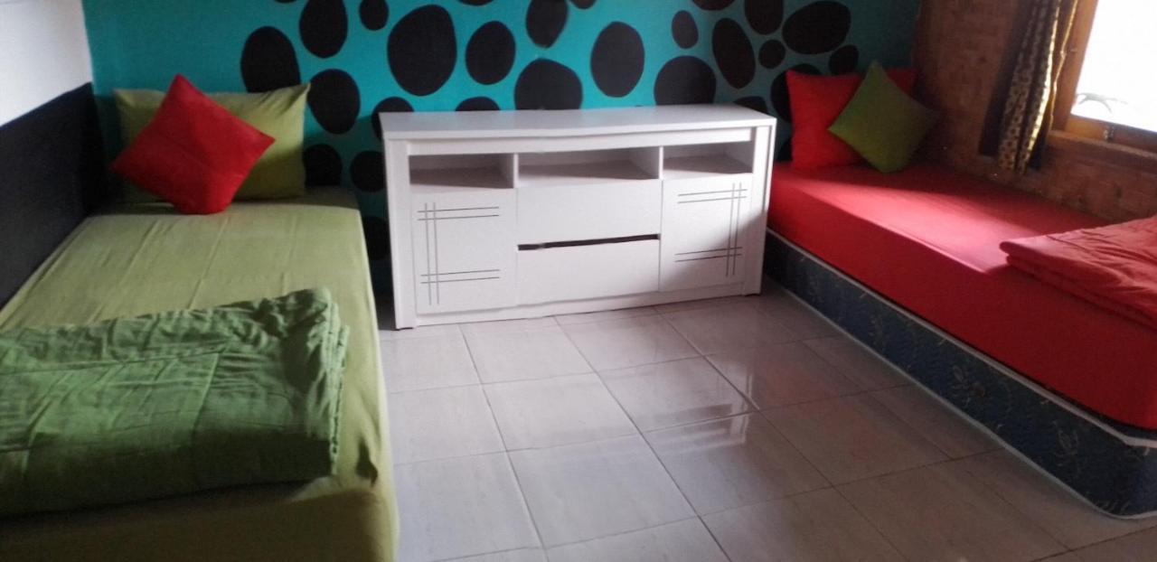 Batununggul Dragonfly Hostel And Homestay מראה חיצוני תמונה